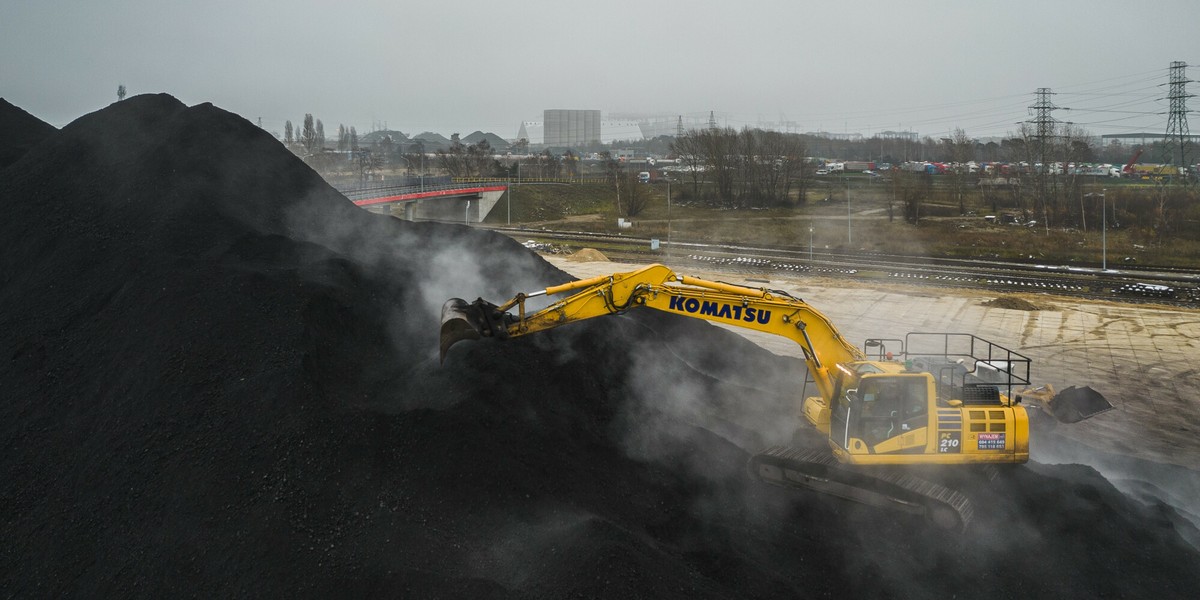 Firmy energetyczne mają zadbać o odpowiednie stany węgla kamiennego, brunatnego oraz oleju opałowego