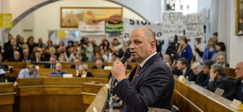 Radny z PiS winny zniesławienia organizatora Marszu Równości. Jest prawomocny wyrok