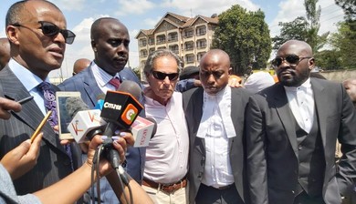 Tob Cohen's burial postponed after failing to get 10 priests