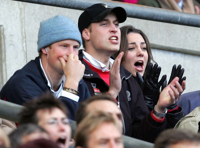 Książęta William i Harry oraz Kate Middleton na meczu rugby