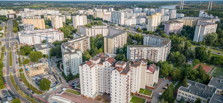 Obowiązkowe windy w każdym bloku i umywalki na innej wysokości? To tylko niektóre zmiany dla budynków mieszkalnych