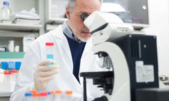 Prof. Krzysztof Łukaszuk: Naprotechnologia nie jest alternatywą dla metody in vitro [ROZMOWA DZIENNIK.PL]