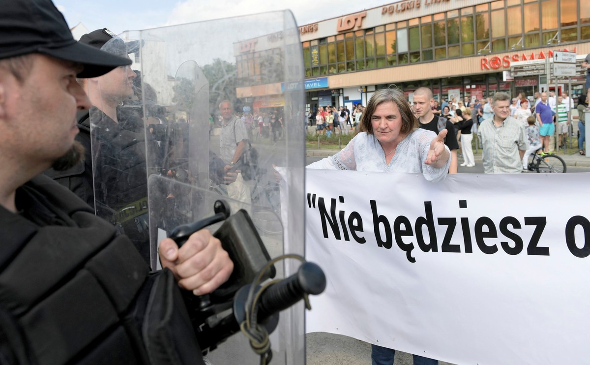 Radna PiS Anna Kołakowska podczas Trójmiejskiego Marszu Równości w roku 2018