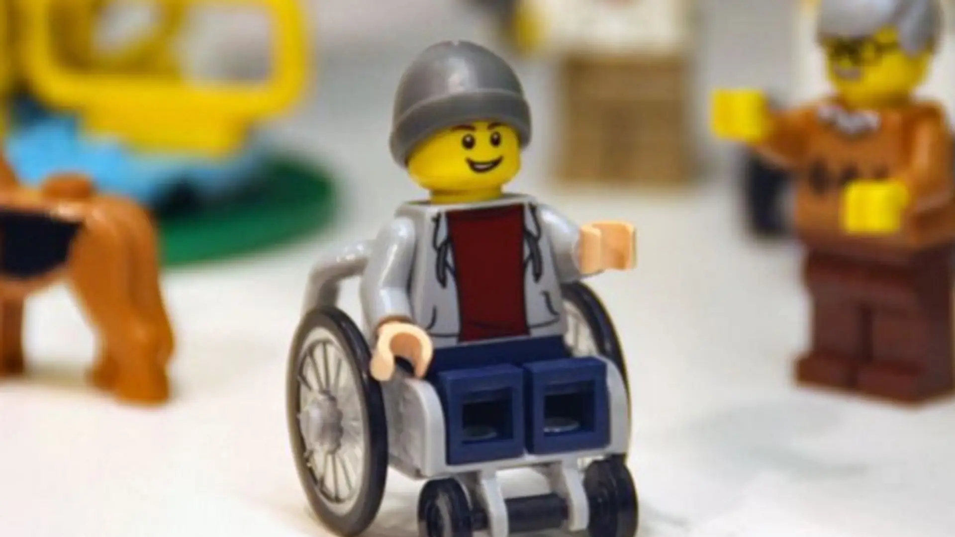 Pierwsza w historii figurka LEGO z osobą na wózku inwalidzkim. Koniec dyskryminacji?