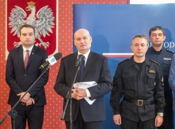 Wojewoda: 5 ofiar śmiertelnych katastrofy w Poznaniu - to nie są ostateczne dane