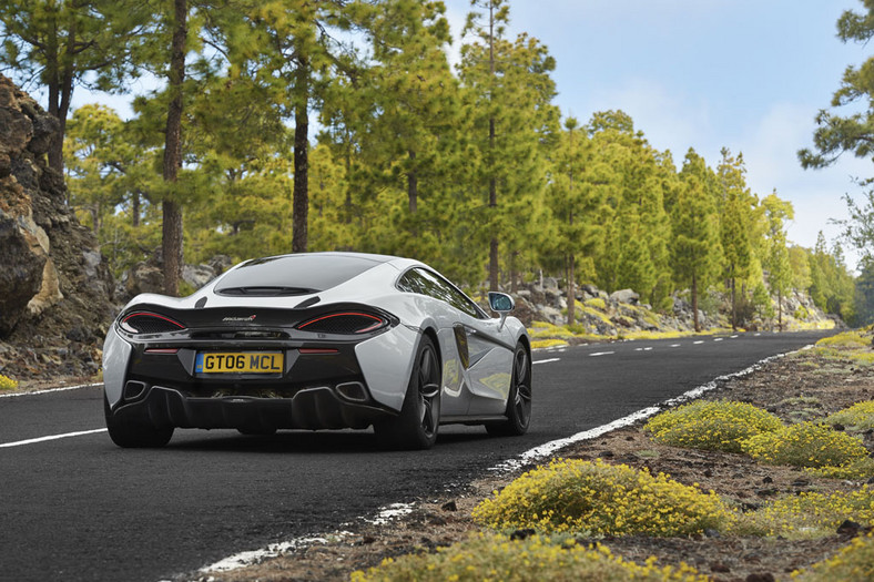 McLaren 570GT - oswojony dzikus