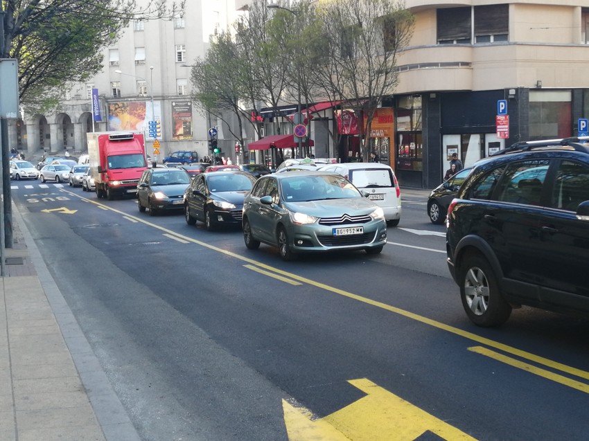 Braće Jugovića ka Bulevaru despota Stefana