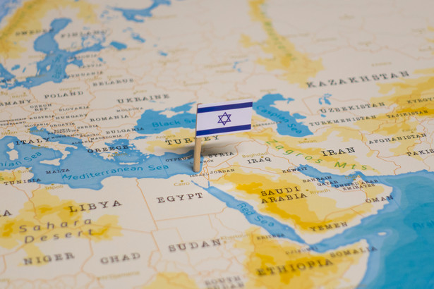 Izrael wbrew międzynarodowym naciskom nadal szykuje się do odwetu za sobotni atak Iranu