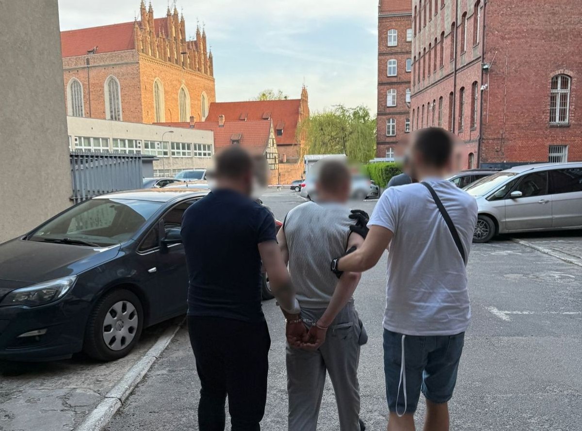 Był poszukiwany za przestępstwa seksualne wobec dzieci. Dorwali go podlascy "łowcy cieni"