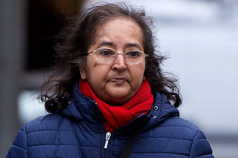 Chanda Pattni podczas procesu - 2015 r.