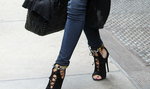 Znana modelka nosi buty od Anji Rubik