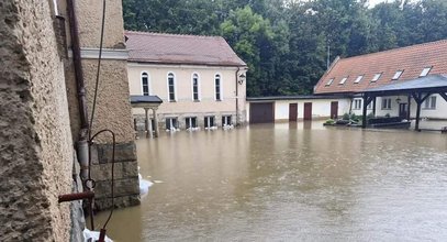 Dramat w Kłodzku. To nie jest zwykłe zdjęcie z powodzi. Kto rozpoznaje te budynki, płacze