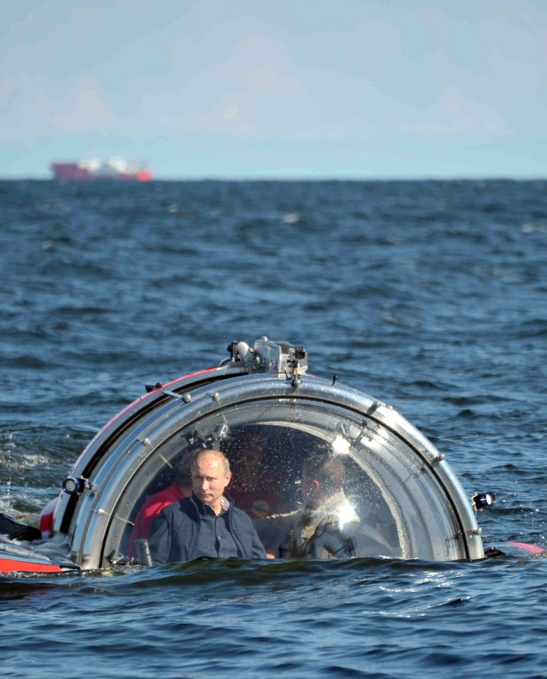 RUSSIA SCIENTIFIC EXPLORATION PUTIN