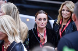 dziennikarka tvn24 na wizji w jednym bucie. "muszę to na początku wytłumaczyć"