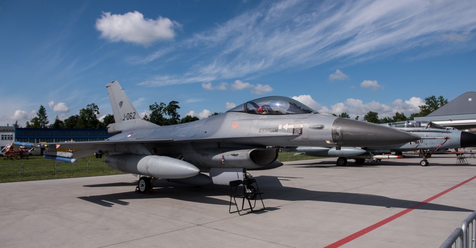 Samolot f-16
<br><br>(mr) PAP/Tomasz Koryszko