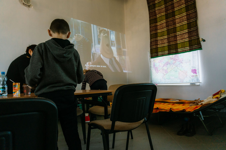 Całodobowy punkt informacyjno-recepcyjny dla uchodźców z Ukrainy na dworcu PKP w Białymstoku