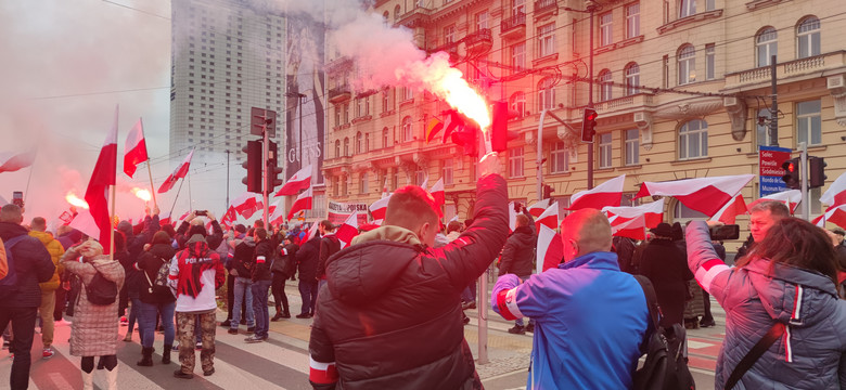 Pierwszy raz wybrałam się na Marsz Niepodległości. "Nie ma pokojowej atmosfery" [OPINIA]