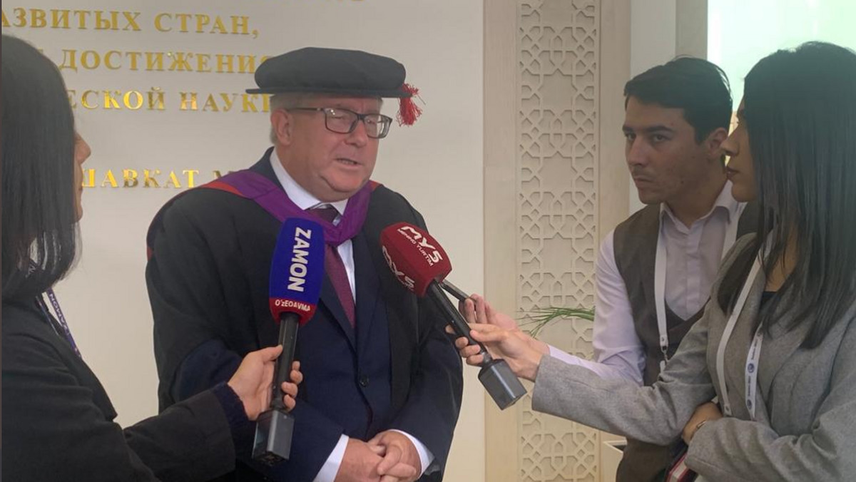 Ryszard Czarnecki doktorem honoris causa w Uzbekistanie