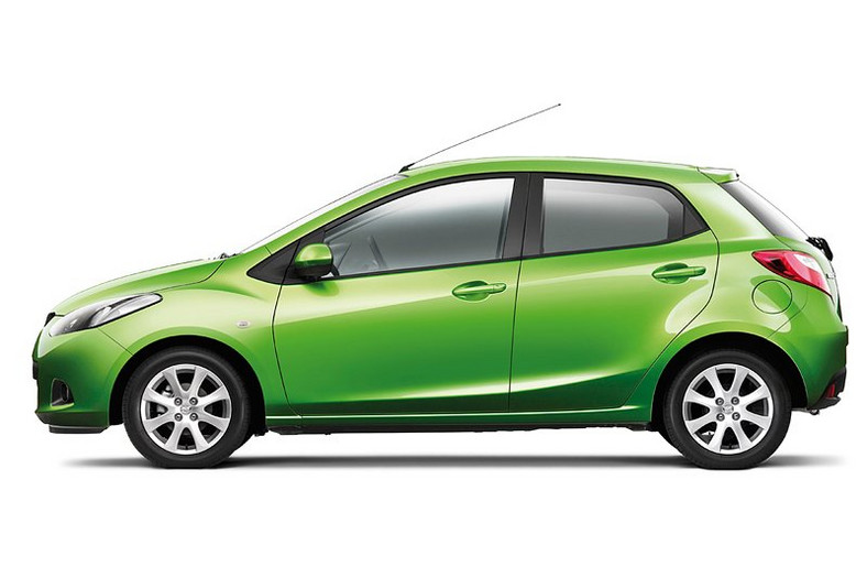 Nowa Mazda2: green car pod każdym względem (wideo)