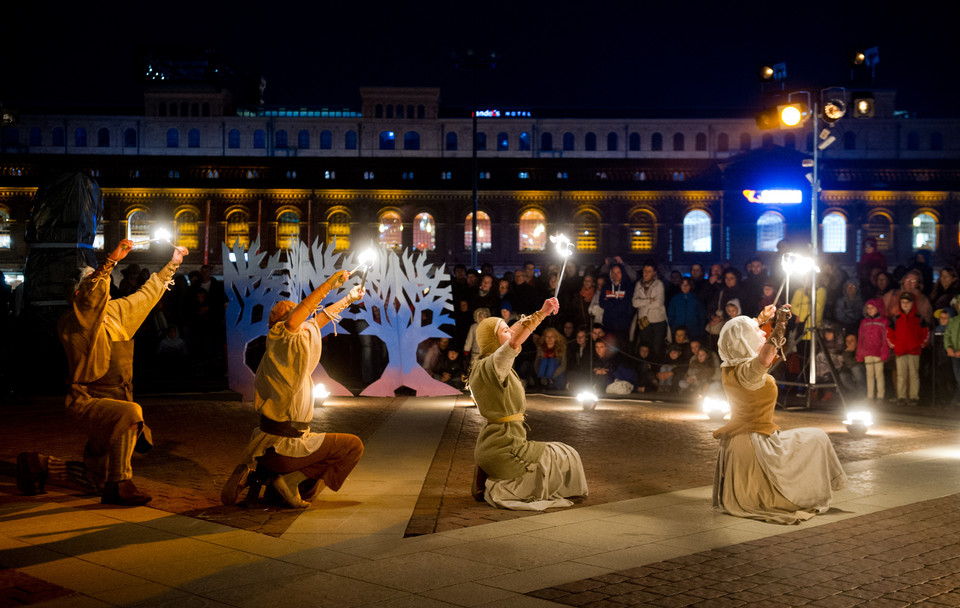 ŁÓDŹ FESTIWAL TEATRÓW ULICZNYCH TROTUART