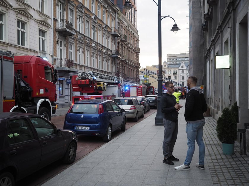 Przewrócony dźwig OFF Piotrkowska.