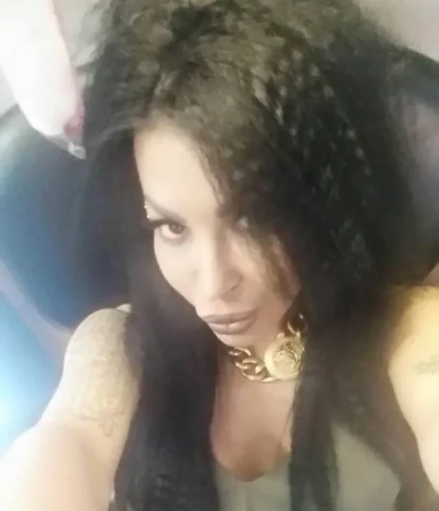 Bivša zadrugarka je nekada izgledala sasvim drugačije: Jedni tvrde da joj operacije nisu bile potrebne, a drugi da se "uradila" baš kako treba!