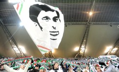 Kazimierz Deyna na znaczku. Poczta Polska upamiętniła słynnego piłkarza