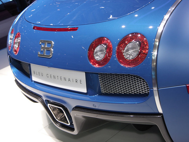 Genewa 2009: Bugatti Veyron Bleu Centenaire – stulecie w niebieskim