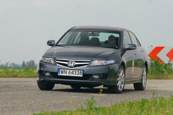 Honda Accord IV (2002-08)