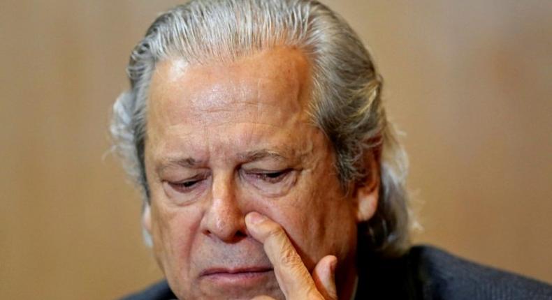 Brazilian former chief-of-staff (2003-2005), Jose Dirceu, gestures during a hearing of the parliamentary committee of the Petrobras investigation in the Federal Justice court, in Curitiba on August 31, 2015