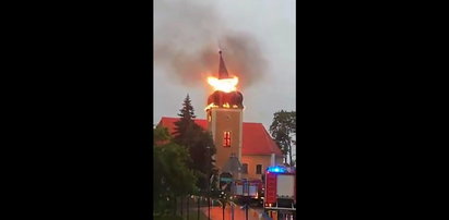 Pożar kościoła koło Iławy. Płonął jak katedra Notre Dame