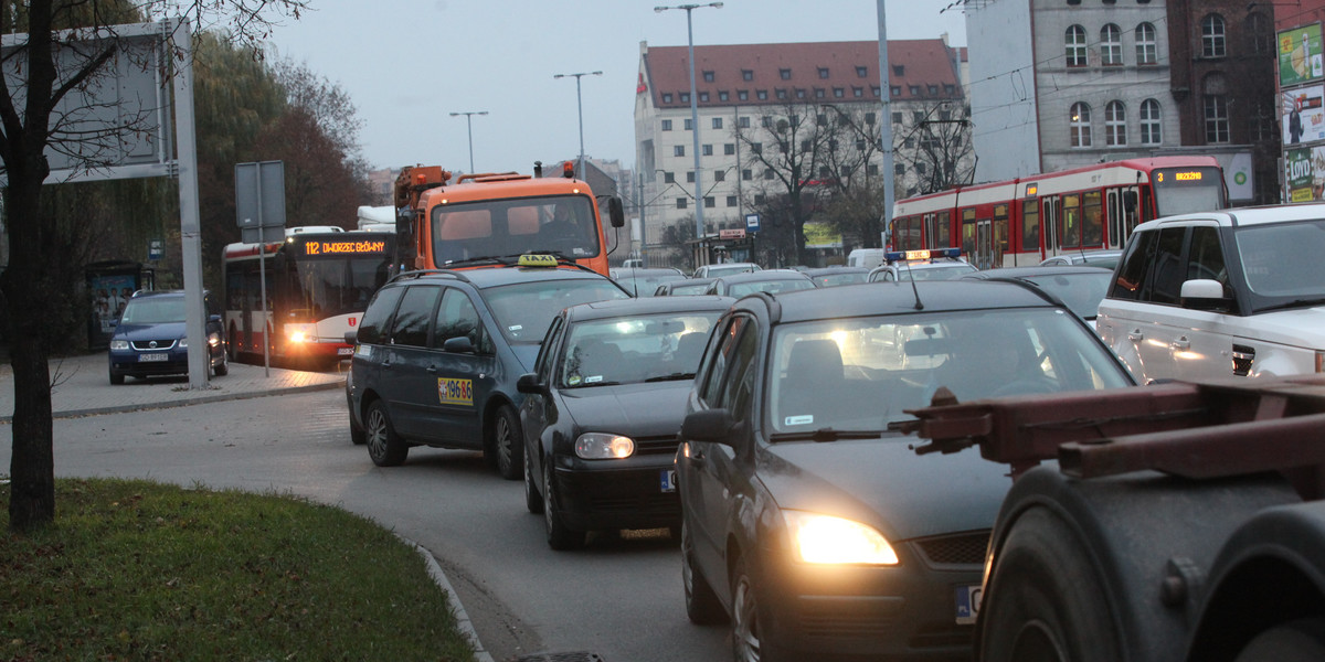 Korkuje się buspas w centrum Gdańska 