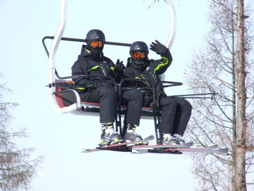 Policyjne patrole na narciarskim stoku w Przemyślu