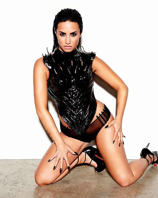 Demi Lovato - kiedyś z nadwagą, dziś chwali się pięknym ciałem