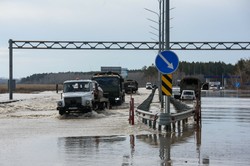 Przerażające ostrzeżenia. Woda z rzeki Toboł zalewa kopalnie uranu