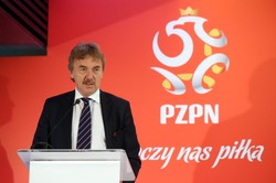Boniek już po operacji. Prezes PZPN żartuje, że opozycja musi jeszcze poczekać