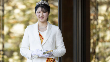Smutne życie japońskiej księżniczki. Dlaczego Aiko nigdy się nie uśmiecha?