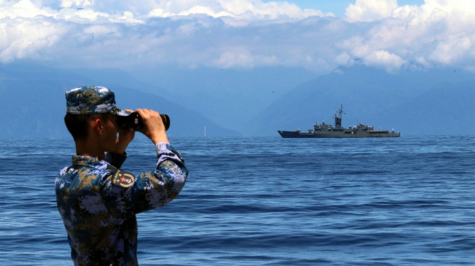 Chiny prowadzą  wokół Tajwanu największe od lat manewry wojskowe