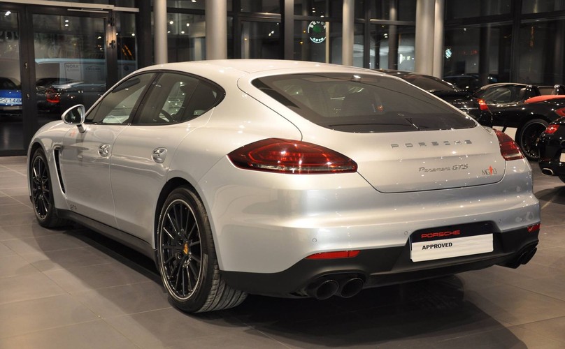 Porsche panamera GTS