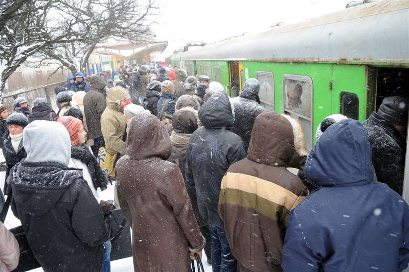 Będzie bałagan na kolei? Znów zmieniają...