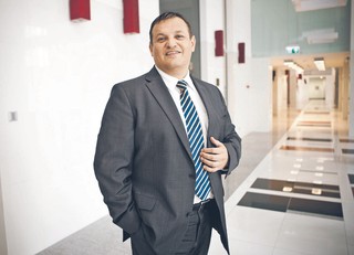 Męcina: 12 zł za godzinę na zleceniu to odchodzenie od zasady autonomii stron