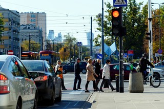 Sondaż. Prawie 44 proc. Polaków boi się wojny