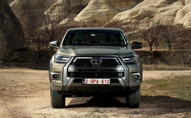 Nowa Toyota Hilux Mild Hybrid 48V