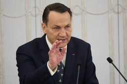 antypolski wpis jad waszem o żydach z gwiazdą dawida. zdecydowana reakcja sikorskiego