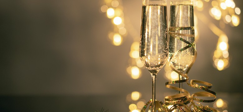Życzenia noworoczne 2024. Piękne i eleganckie wierszyki na Nowy Rok [LISTA]