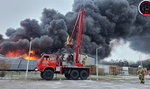 Pożar hali z chemikaliami pod Ożarowem Mazowieckiem. Zginęła jedna osoba