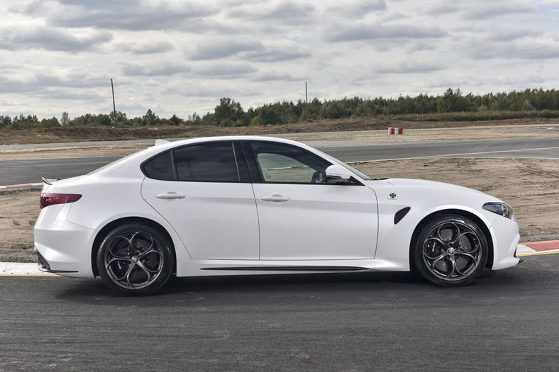 Alfa Romeo Giulia Quadrifoglio - powrót w wielkim stylu