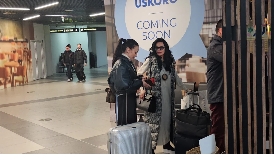 Indi i Edita Aradinović