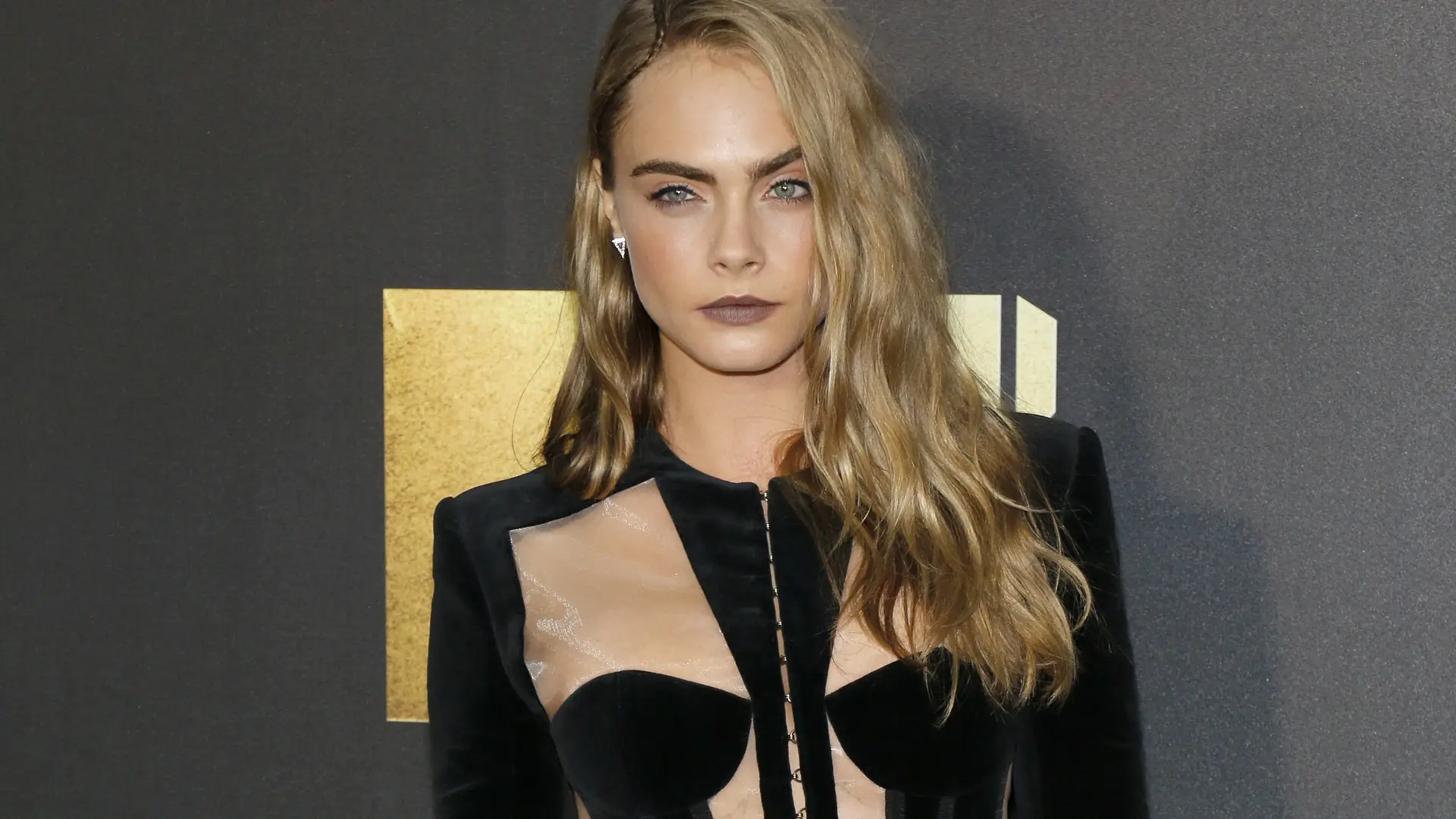 Cara Delevingne - supermodelka i aktorka. Jak stała się sławna?