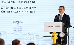 Gazociąg Polska - Słowacja gotowy. Morawiecki: Jest pokojowy, w przeciwieństwie do Nord Stream 1 i 2